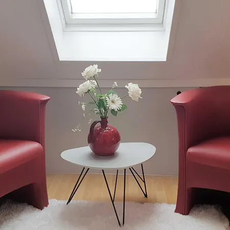 Ferienwohnung Laura * فريدريشسهافن